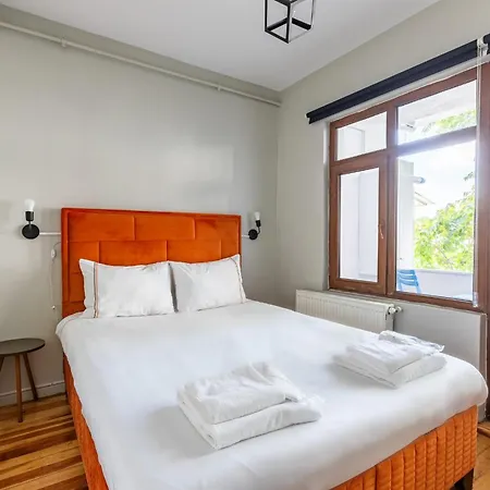 Pin Exclusive 1 Bd Taksim B4 Apartment
