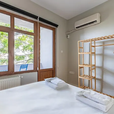 Pin Exclusive 1 Bd Taksim B4